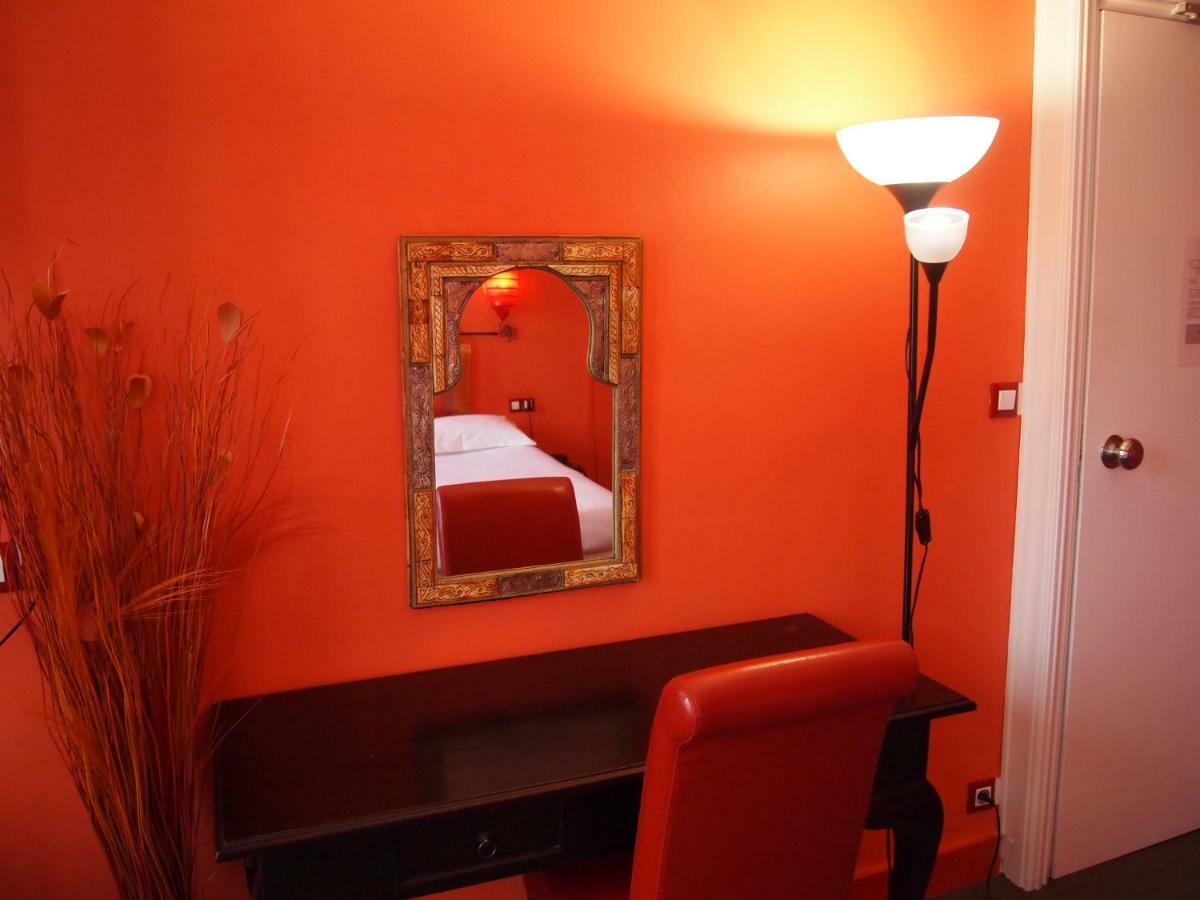 Hotel Colbert Tours Zewnętrze zdjęcie