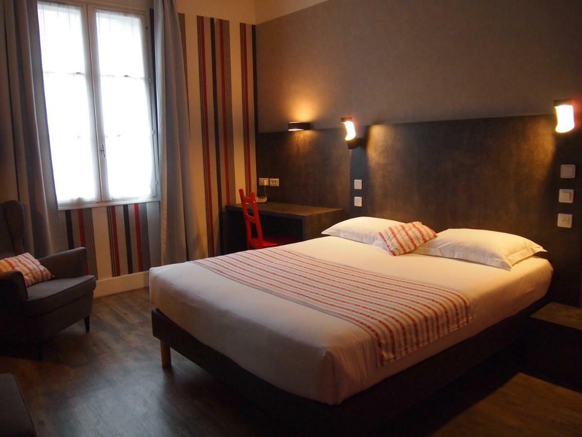Hotel Colbert Tours Zewnętrze zdjęcie